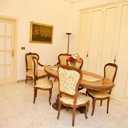 La Terrazza Di Dante Bed & Breakfast Naples Exterior photo