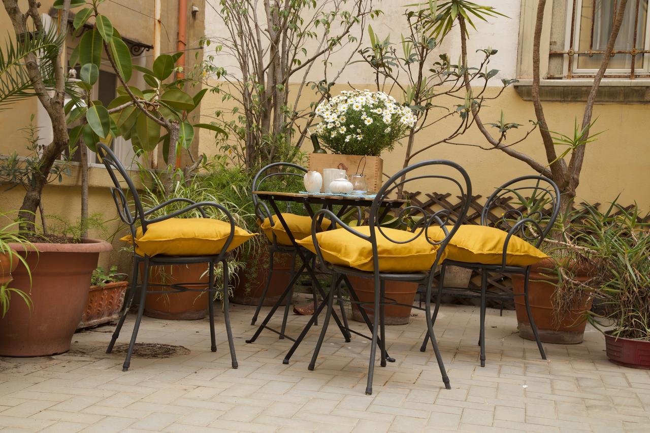 La Terrazza Di Dante Bed & Breakfast Naples Exterior photo