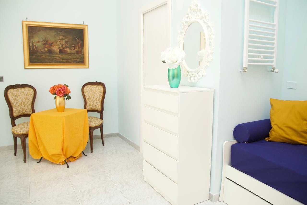La Terrazza Di Dante Bed & Breakfast Naples Exterior photo