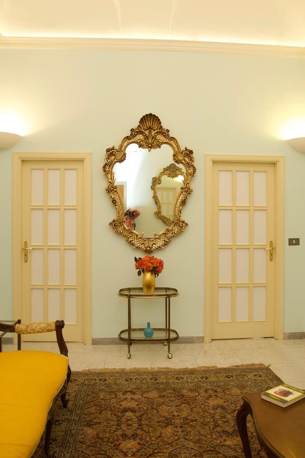 La Terrazza Di Dante Bed & Breakfast Naples Exterior photo